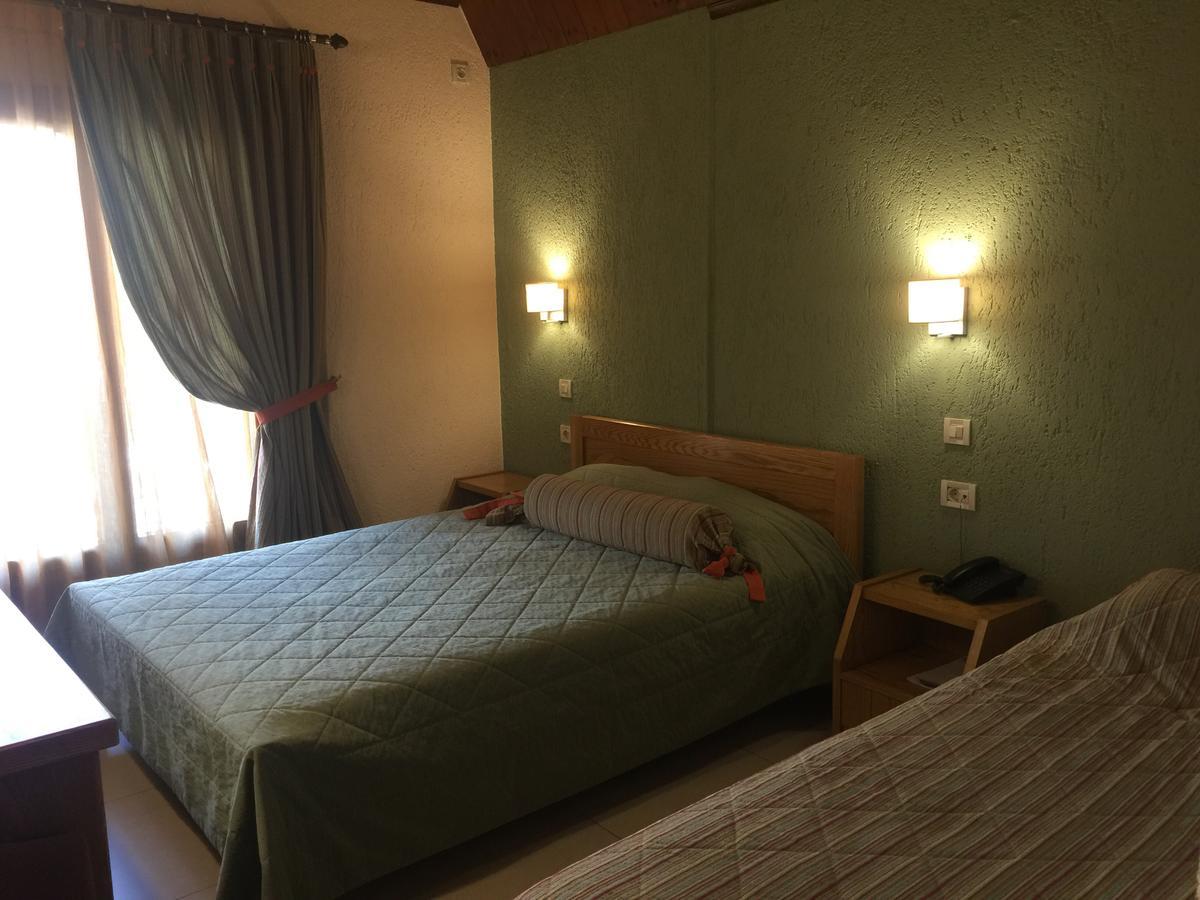 Asimina Guesthouse, Eptalofos Parnassos Extérieur photo